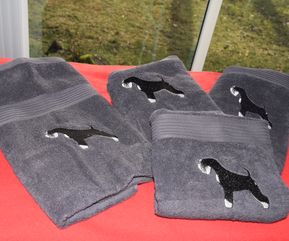 Grå handduk-svartsilverhund (2)