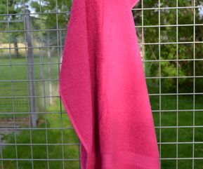 handduk-rosa m svart snuzze (1)